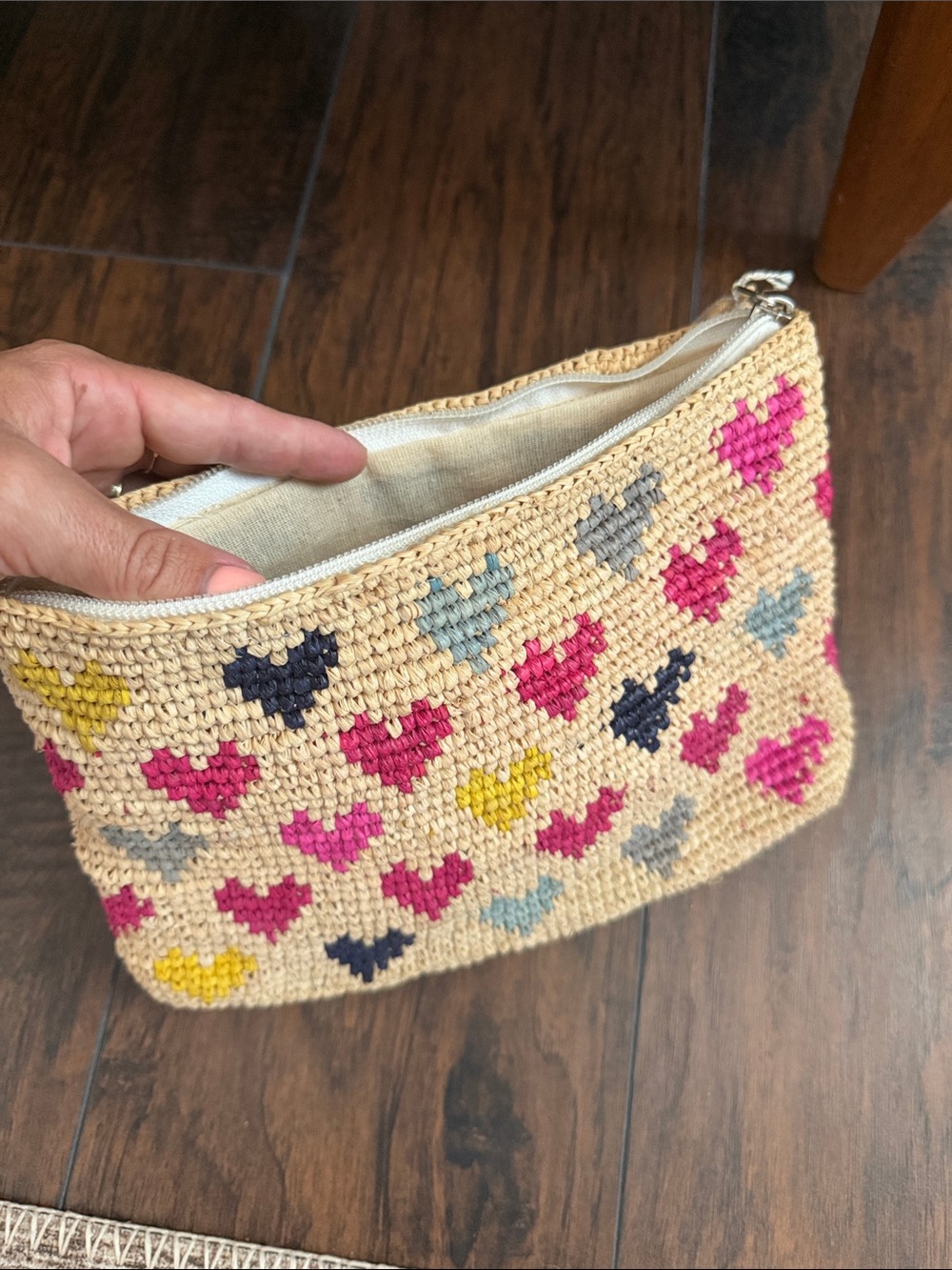 mar y sol Beige Woven Tassel Wristlet with Multicolor Heart Pattern - Picture 5 of 5